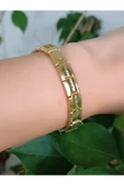 Şık Ve Modern Çelik Nomi Yazılı Altın Renk Italyan Charm Nomination Çelik Bileklik thumbnail 2