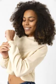 Basic Bej Kapüşonlu Crop Sweatshirt - 4