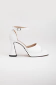 Kalın Tek Bant Kadeh Topuk Cilt Beyaz Kadın Platform Topuk Sandalet thumbnail 3