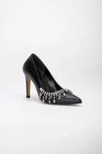 Kırışık Rugan Salkım Taşlı Siyah Kadın İnce Topuk Stiletto thumbnail 4