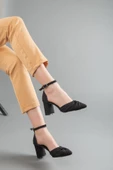 Saten fiyonk Baretli Siyah Büyük Numara Kadın Ayakkabısı Topuklu thumbnail 2