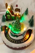 Yılbaşı Noel Köy Tren Kar Küresi Noel Baba Karakter Işık kahve Yeni Yıl Çam Ağacı - 9