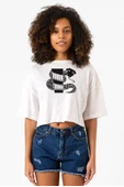 Monogatari Anime Nadeko Snake Symbol Beyaz Kırçıllı Kadın Crop Tshirt - 1