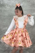 Kız Çocuk Yakası Güpür İşlemeli Bluz ve Flowers Baskılı Somon Salopet Takım - 3