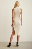 Sıfır Kol Yırtmaçlı Triko Elbise Ekru thumbnail 6