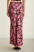Gül Desenli Saten Etek Pembe thumbnail 6