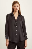 Basic Saten Gömlek Siyah thumbnail 2