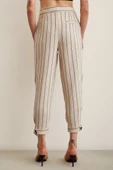 Önü Düğmeli Çizgili Pantolon Çizgili Ekru thumbnail 6