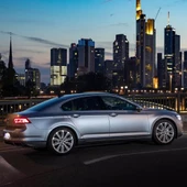 VW Passat B8.5 2020-23 Bijon Kapağı Volkswagen Yazılı 5 adet 1K0601173 - 2