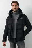 Lumberjack Erkek Kapüşonlu Arma Detaylı Şişme Mont NOLAN COAT Siyah 2SN22 - 2
