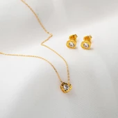 Kalp Tek Taşlı 22 Ayar Altın Takı Seti thumbnail 2