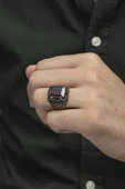 Kare Kırmızı Taşlı 925 Gümüş Erkek Yüzük thumbnail 3