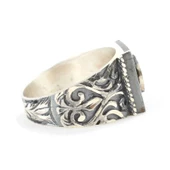 925 Ayar Gümüş Kare Oniks & Ay Yıldızlı El Kalemi İşlemeli Erkek Yüzüğü thumbnail 3