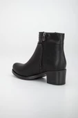 Fermuar Aksesuarlı Siyah Kadın Kısa Topuklu Bot thumbnail 5