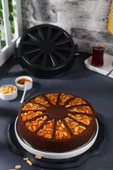 Kahramanlar Lizbon Black Titanyum Kek Kalıbı - 27 Cm - 2