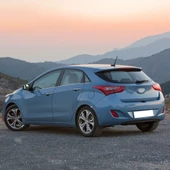 Hyundai i30 2013-2016 Arka Cam Silecek Silgi Kolu Takımı 98811A5000 - 2