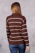 Kadın Polo Yaka Oversize Çizgili Fermuarlı Triko Kazak Kahverengi - 10