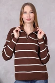Kadın Polo Yaka Oversize Çizgili Fermuarlı Triko Kazak Kahverengi - 2
