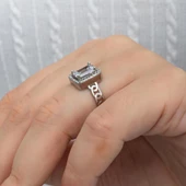 Baget Zirkon Taşlı Zincir Motifli Gümüş Tektaş Yüzük thumbnail 3