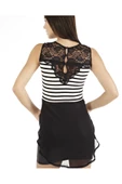 myra10049 Yakası Siyah Dantelli Tshirt - 2