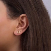 14 Ayar Altın Taşlı D Harf Küpe 0,58 gr - 2