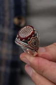 Kırmızı Taşlı Desenli 925 Gümüş Erkek Yüzük thumbnail 4