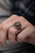 Kırmızı Taşlı Desenli 925 Gümüş Erkek Yüzük thumbnail 8