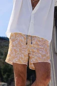 Su İtici Özellikli Yaprak Desen Dijital Baskılı Erkek Deniz Şort Mayo - 158-Oranj thumbnail 2