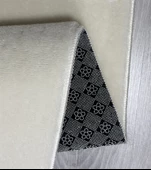 Modern Dekoratif Yuvarlak Puffy Peluş Ponpon Saçaklı Salon Oturma Odası Halısı Krem - 4