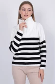 Kadın Çizgili Oversize Kesim Fermuarlı Triko Kazak Ekru-Siyah thumbnail 9
