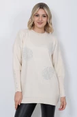 Kadın Triko Kazak Bisiklet Yaka Yaprak Desenli Kolu Taşlı Oversize Taş Renk thumbnail 1