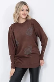 Kadın Triko Kazak Bisiklet Yaka Yaprak Desenli Kolu Taşlı Oversize Kahverengi thumbnail 5