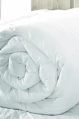 Nishev Antialerjik Silikon Çift Kişilik Yorgan (2 Adet MicroFiber Yastık Hediyeli) - 2