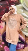 Papatya Taş Detaylı Nakış Baskılı Sweatshirt - 71143.026 - Bej - 1