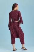 Çiçekli Desenli İspanyol Kol Crop Bluz - 4