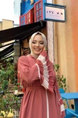 Kol ve Etek Ucu İki Renkli Bel Kuşaklı Piliseli Abaya 7454 Gül Kurusu - 4