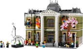 LEGO Icons 10326 Natural History Museum - 3