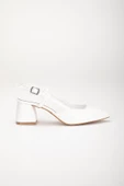 Büyük Numara Rugan Yan Direkli Beyaz Kadın Topuklu Ayakkabı thumbnail 3
