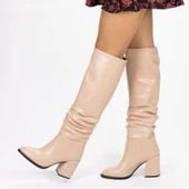 Kadın Sivri Burunlu Kalın Topuklu Körüklü Diz Altı Çizme thumbnail 1