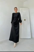 Yanı Büzgülü Yırtmaçlı Saten Elbise - 2