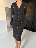 Düğmeli Hırka ve Etek Takım - 3