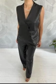 Çapraz Yelek ve Pantolon Takım thumbnail 3