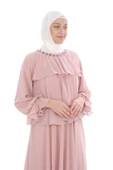Yaka Boncuk İşlemeli Çift Volanlı Tesettür Elbise 2713-Pudra thumbnail 2