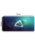 SonicTouch Kozmoz Yeşil Üçgen Desenli Kaymaz Gaming Oyuncu Masaüstü Dikişsiz Klavye Mouse Pad 32x70Cm - 2