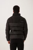 Dik Yaka Regular Fit Erkek Şişme Mont Siyah - 12