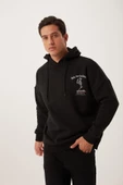Erkek 3 İplik Pamuklu İçi Polarlı Ön Arka Baskılı Oversize Kapüşonlu Siyah Sweatshirt - 7
