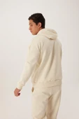 Erkek 3 İplik Pamuklu İçi Polarlı Oversize Nakışlı Kapüşonlu Kanguru Cepli Ekru Sweatshirt - 12