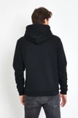 Erkek 3 İplik Pamuklu İçi Polarlı Regular Fit Nakışlı Kapüşonlu Kanguru Cepli Siyah Sweatshirt thumbnail 8