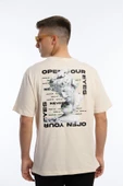 Erkek Oversize Fit Open Your Eyes Baskılı Tişört Ekru - 4