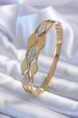 MuI MuI 316L Çelik Gold Renk Arpa Model Zirkon Taş Detay Kadın Kelepçe Bileklik - 1